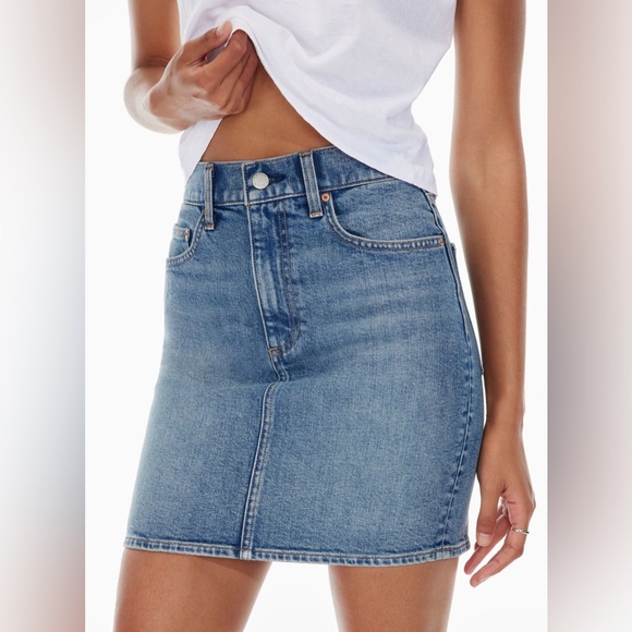 Aritzia Denim Forum The Pin-Up Denim Skirt - Picture 1 of 6